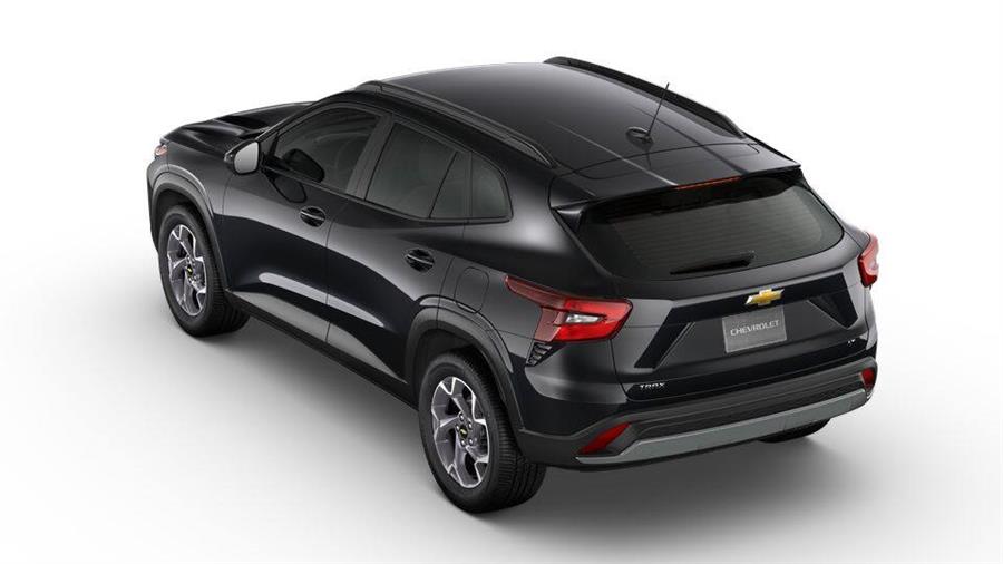 2025 Chevrolet Trax LT photo