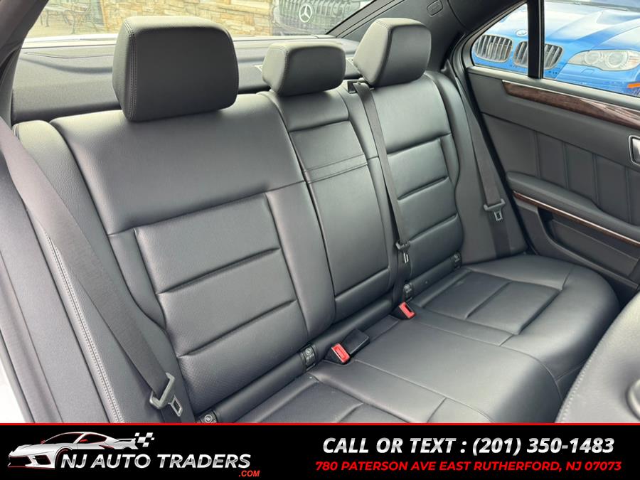 2013 Mercedes-Benz E-Class E350 4MATIC Luxury photo