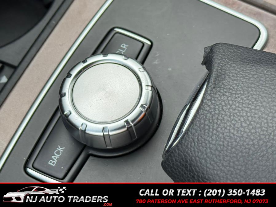 2013 Mercedes-Benz E-Class E350 4MATIC Luxury photo