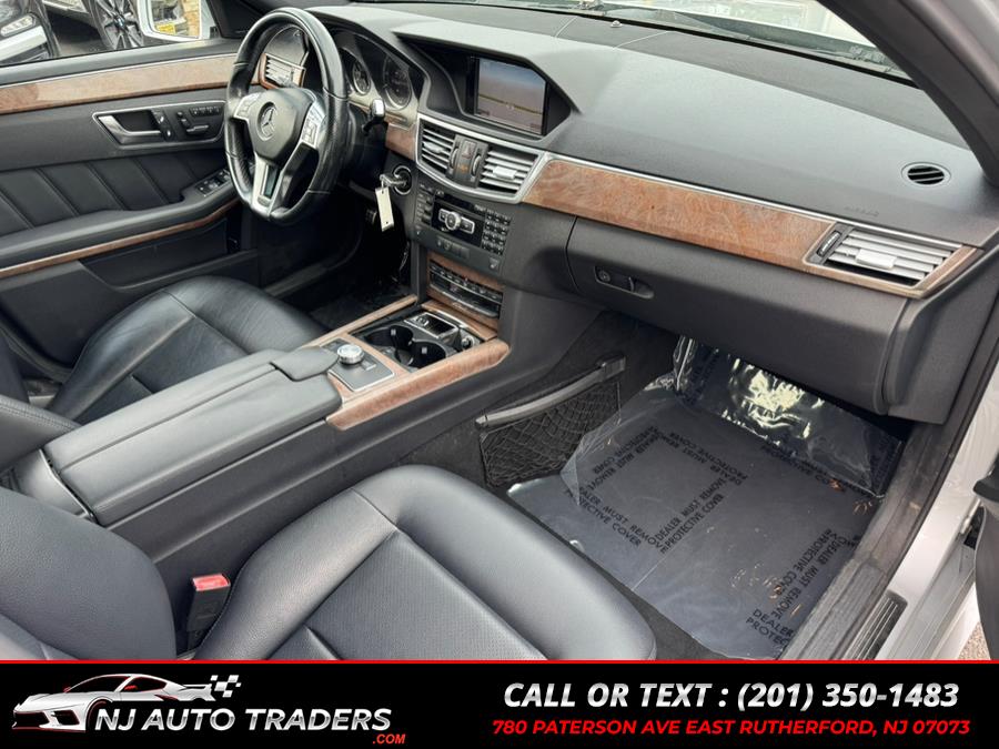 2013 Mercedes-Benz E-Class E350 4MATIC Luxury photo