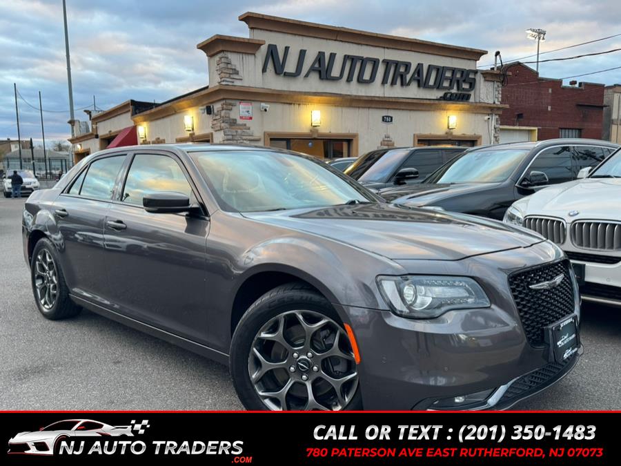 2015 Chrysler 300 4dr Sdn 300S AWD photo