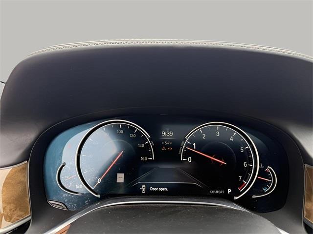 2016 BMW 7-Series 750i xDrive photo