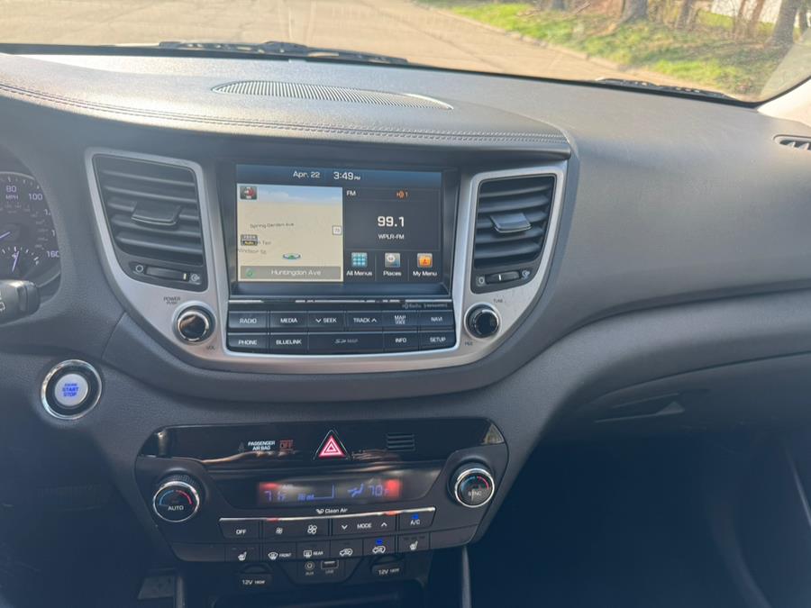 2016 Hyundai Tucson AWD 4dr Limited photo