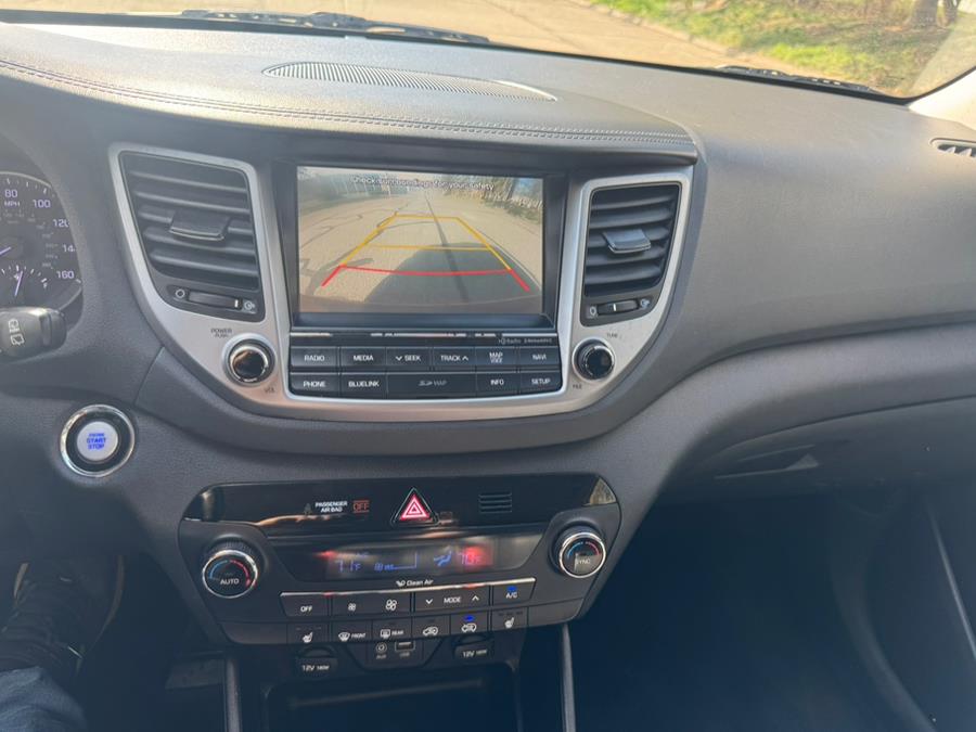 2016 Hyundai Tucson AWD 4dr Limited photo