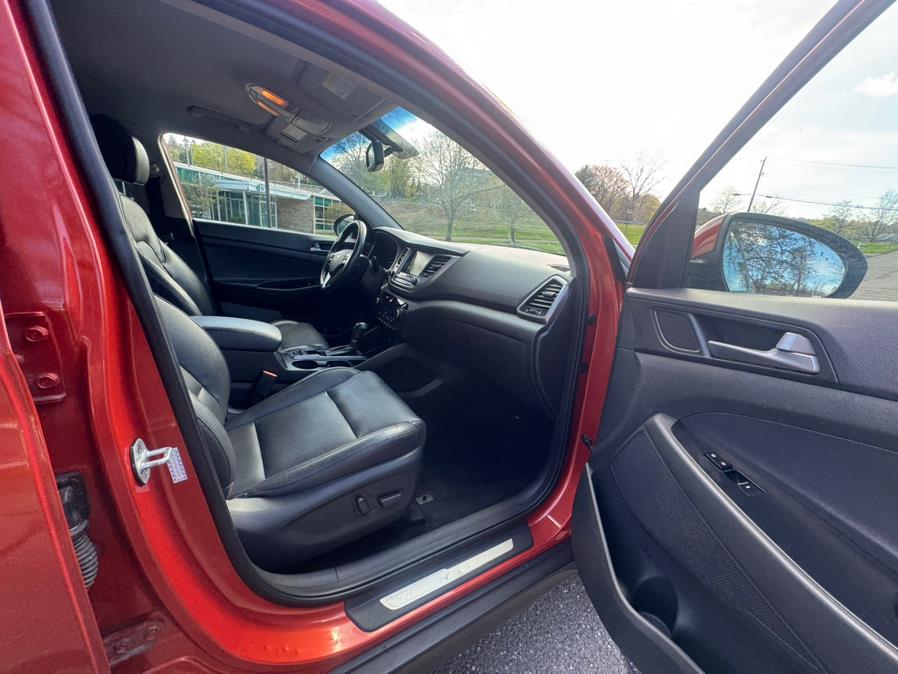 2016 Hyundai Tucson AWD 4dr Limited photo