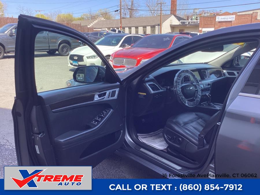 2015 Hyundai Genesis 3.8L photo