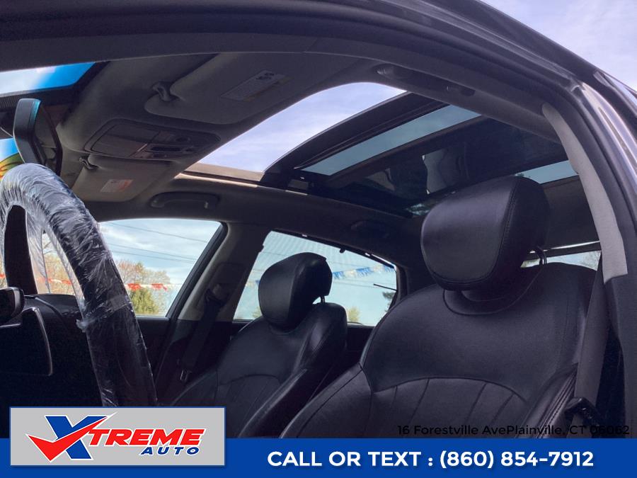 2015 Hyundai Genesis 3.8L photo