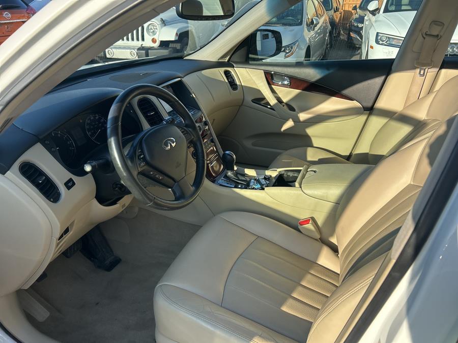 2016 Infiniti QX50 AWD 4dr photo