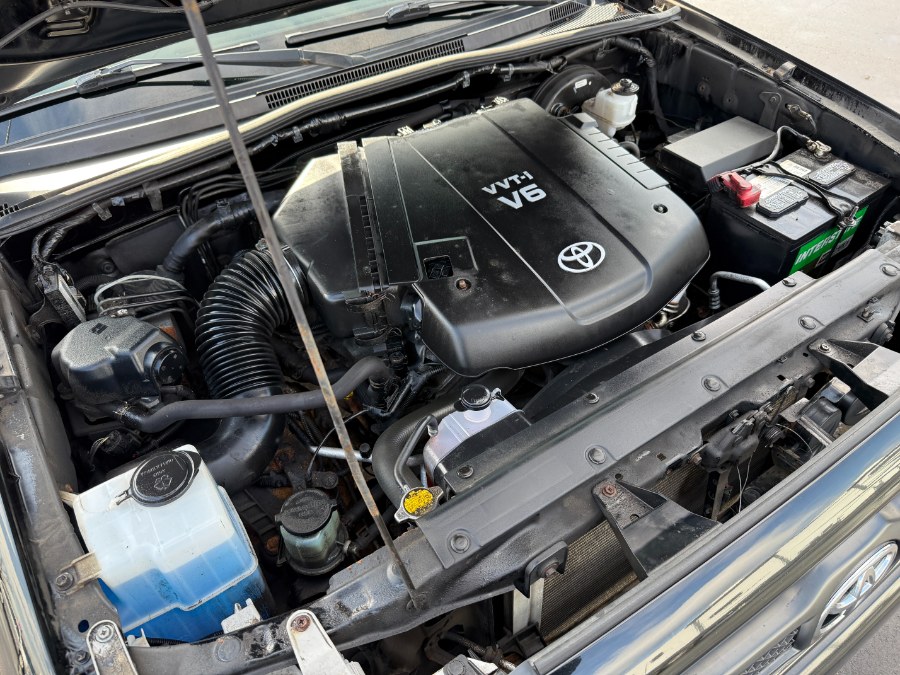 2015 Toyota Tacoma 4WD Double Cab LB V6 AT (Natl) photo