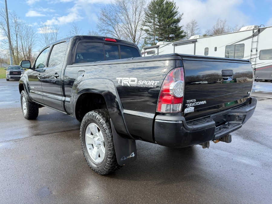 2015 Toyota Tacoma 4WD Double Cab LB V6 AT (Natl) photo