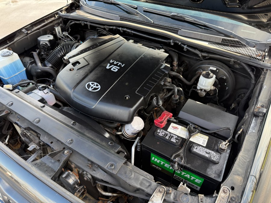 2015 Toyota Tacoma 4WD Double Cab LB V6 AT (Natl) photo
