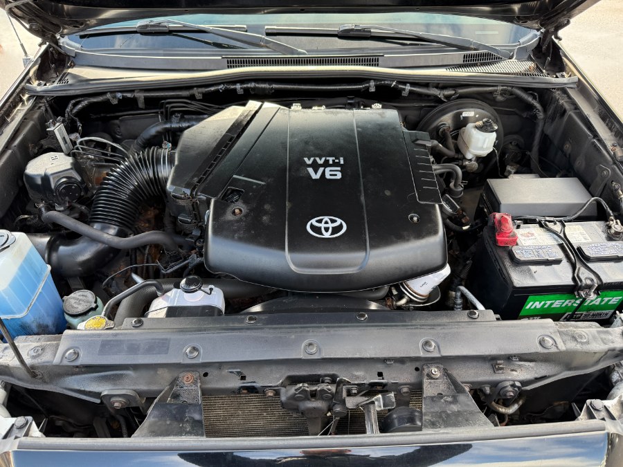 2015 Toyota Tacoma 4WD Double Cab LB V6 AT (Natl) photo