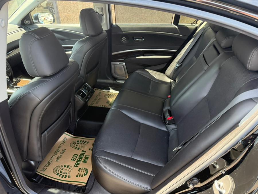 2017 Acura RLX Sedan w/Advance Pkg photo