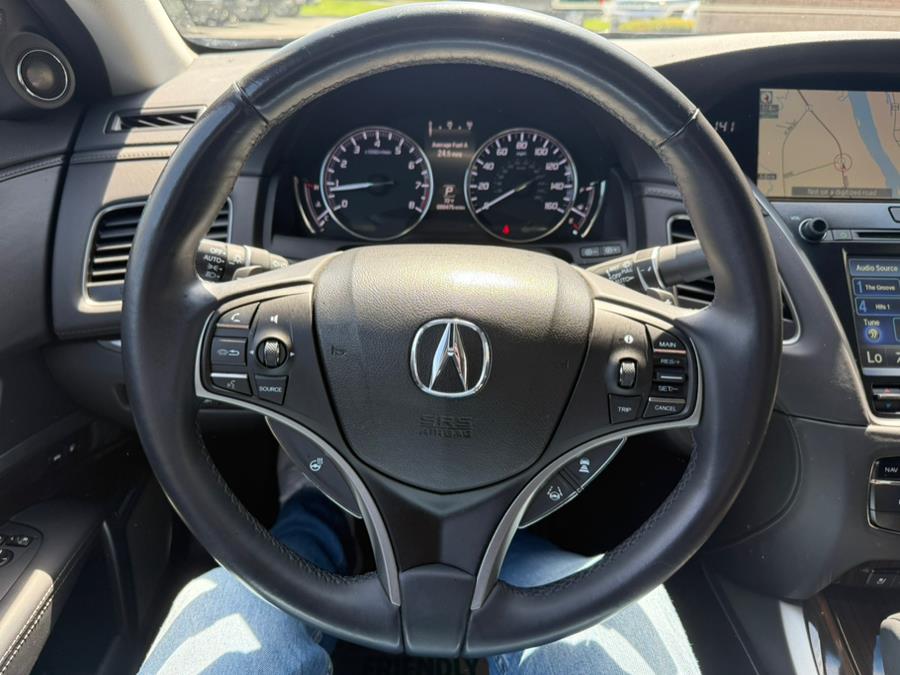 2017 Acura RLX Sedan w/Advance Pkg photo