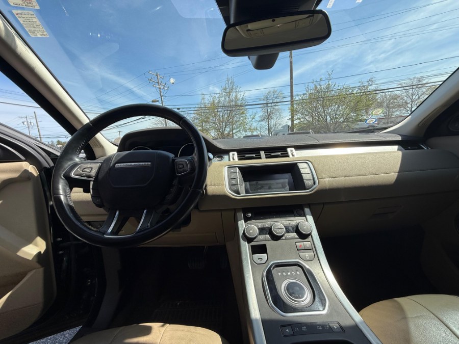 2016 Land Rover Range Rover Evoque 5dr HB HSE photo