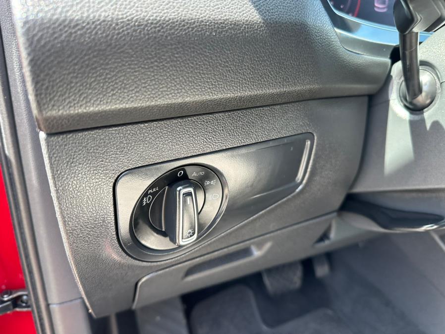 2019 Volkswagen Tiguan 2.0T SEL 4MOTION photo