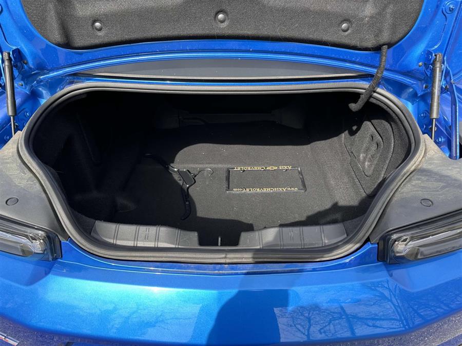 2024 Chevrolet Camaro 2LT photo