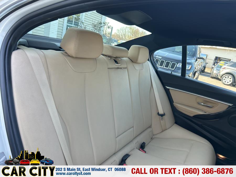 2017 BMW 3-Series 330i xDrive Sedan South Africa photo