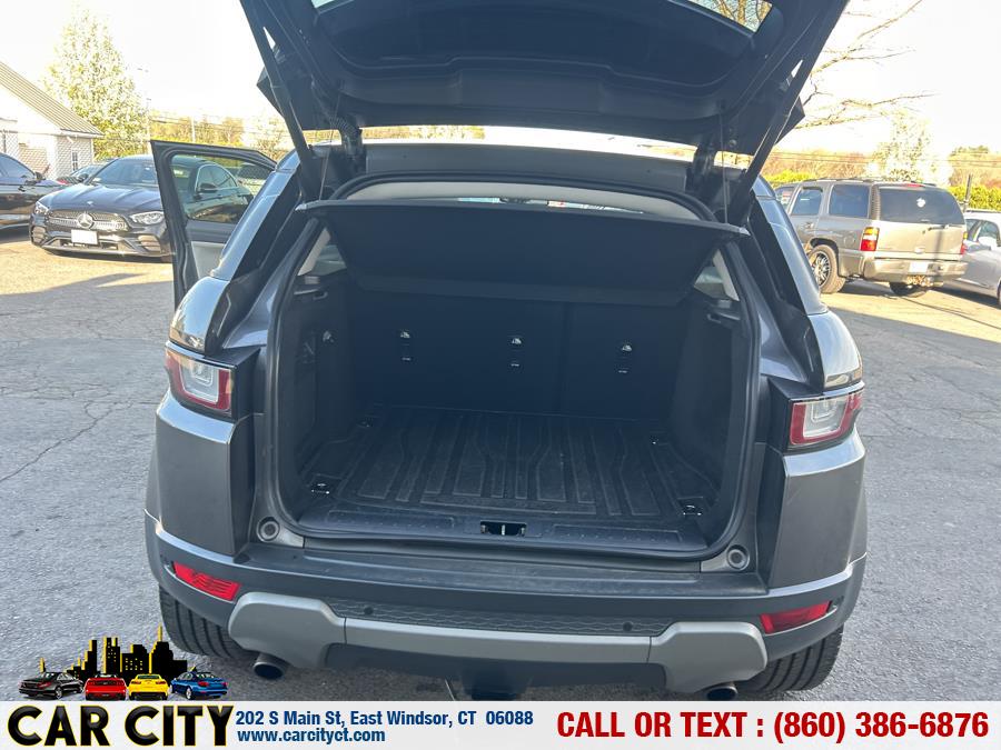 2016 Land Rover Range Rover Evoque 5dr HB SE photo