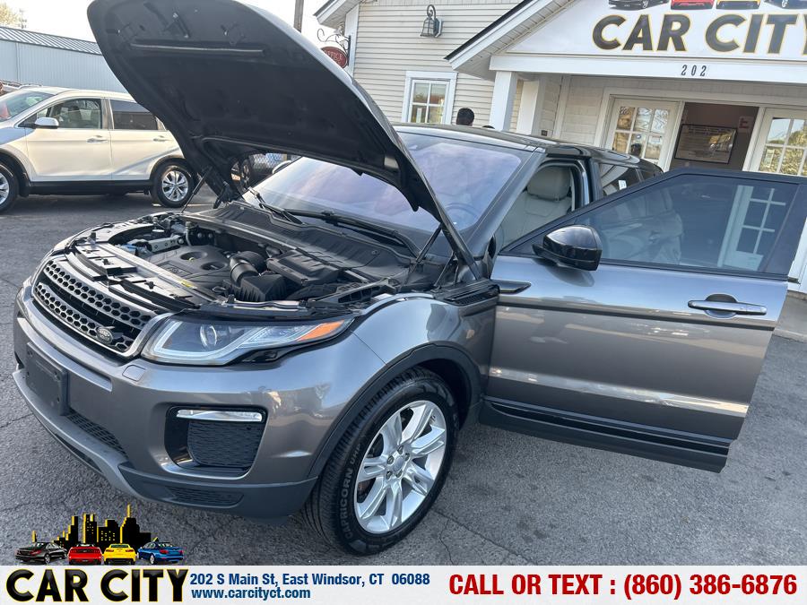 2016 Land Rover Range Rover Evoque 5dr HB SE photo