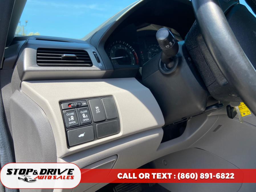 2011 Honda Odyssey EX-L w/DVD photo
