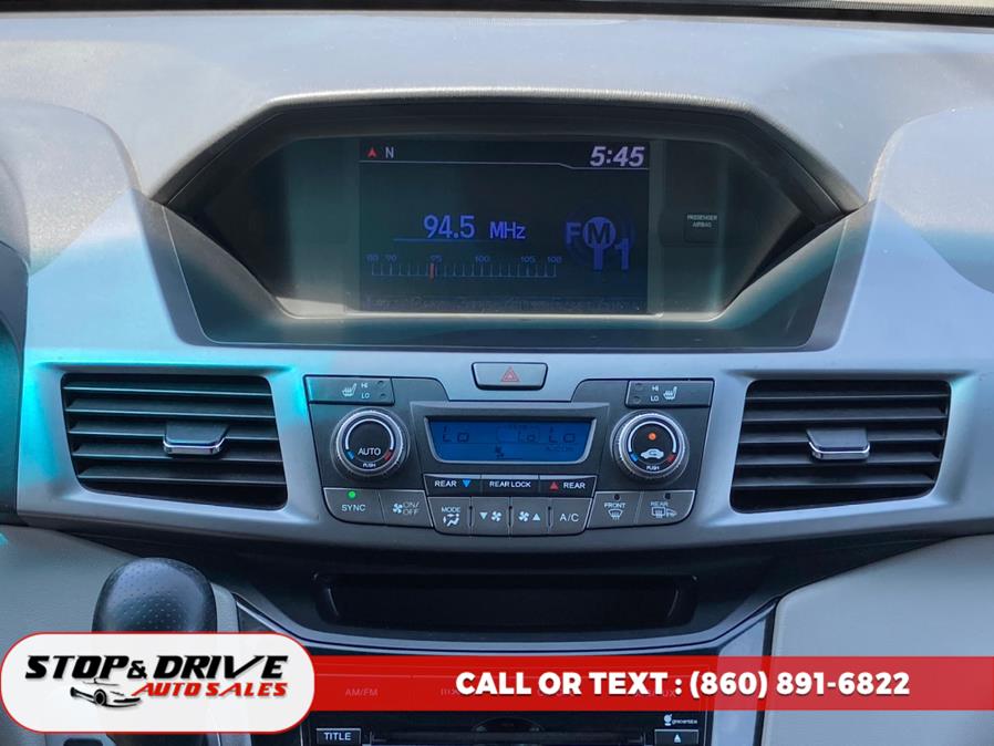 2011 Honda Odyssey EX-L w/DVD photo