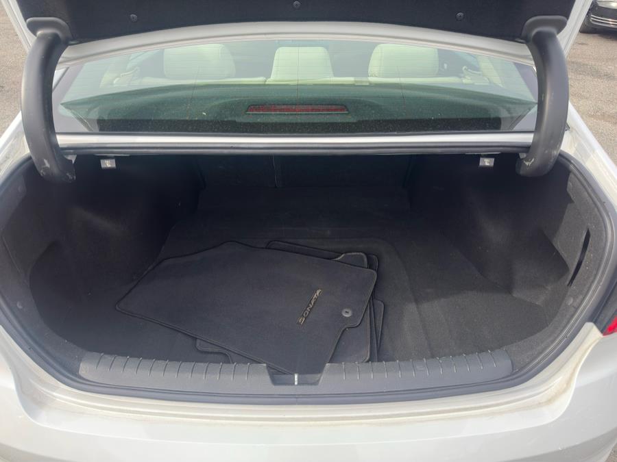 2016 Hyundai Sonata 4dr Sdn 2.4L PZEV photo