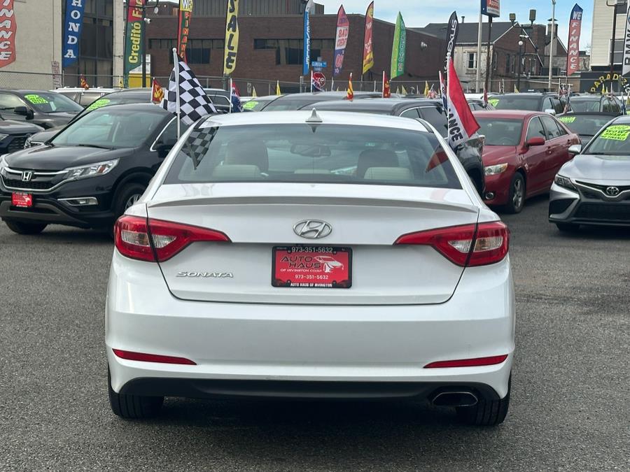 2016 Hyundai Sonata 4dr Sdn 2.4L PZEV photo