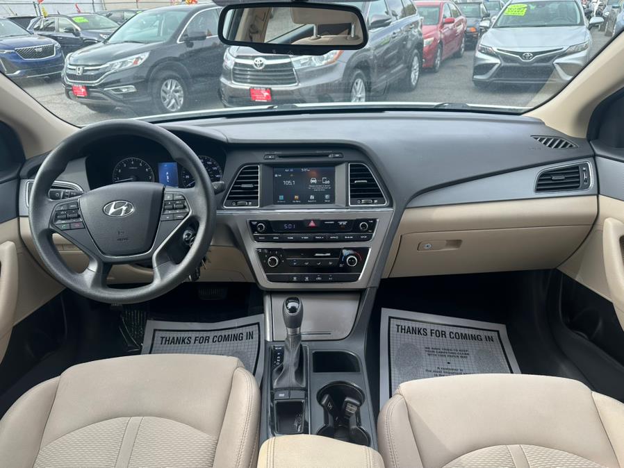 2016 Hyundai Sonata 4dr Sdn 2.4L PZEV photo