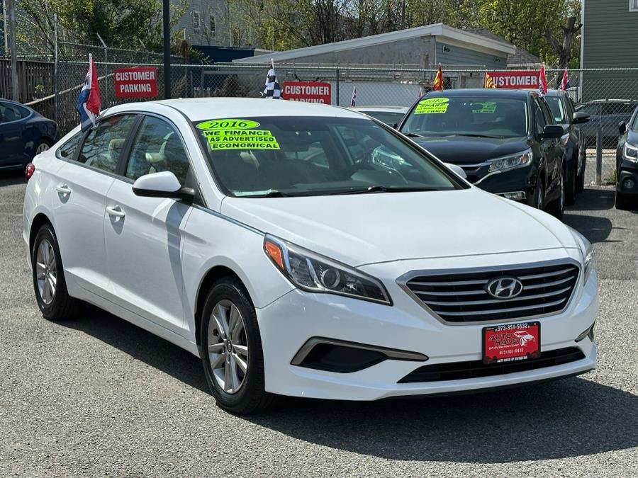 2016 Hyundai Sonata 4dr Sdn 2.4L PZEV photo