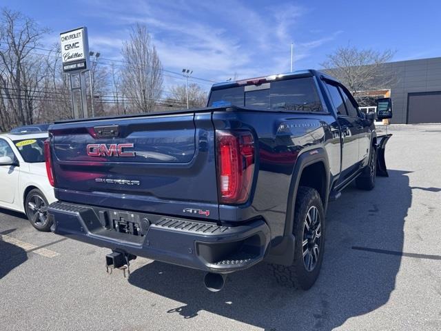 2022 GMC Sierra 2500HD AT4 photo