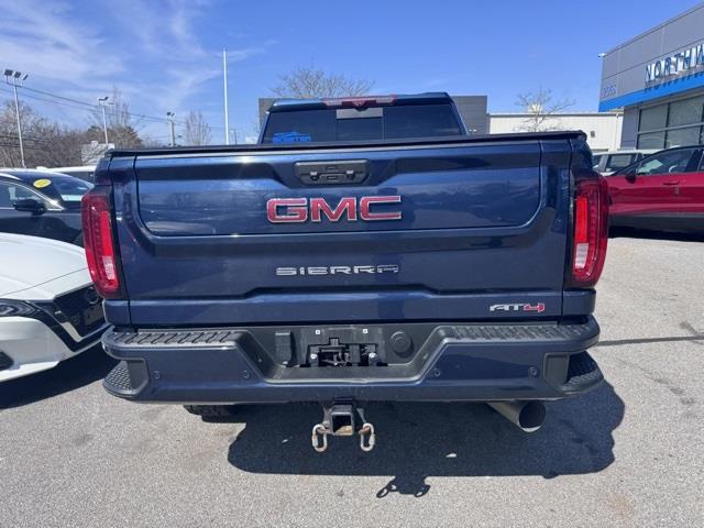 2022 GMC Sierra 2500HD AT4 photo