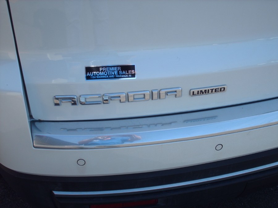2017 GMC Acadia Limited photo