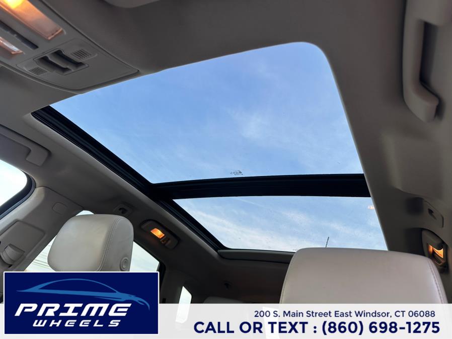 2012 Cadillac SRX Luxury Collection photo