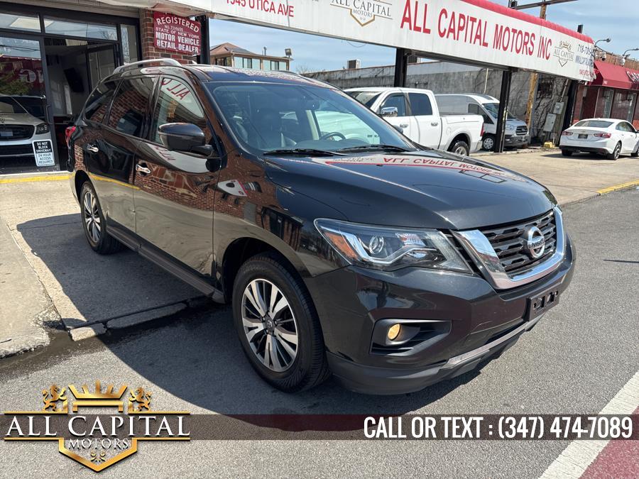 2020 Nissan Pathfinder 4x4 SL photo