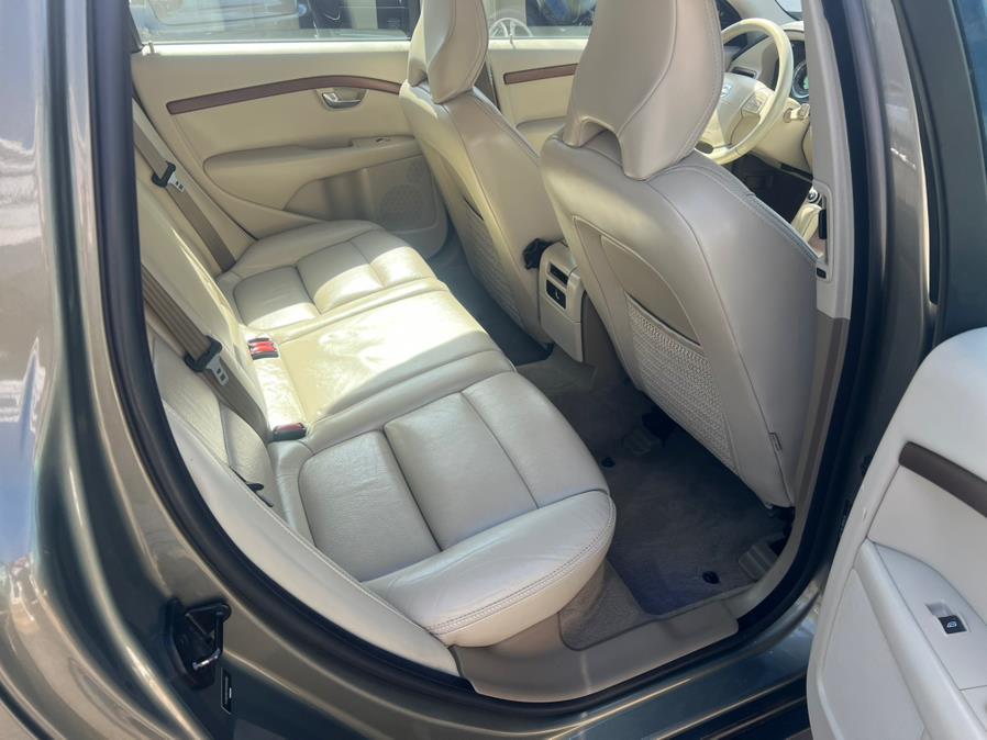 2009 Volvo XC70 3.2 photo