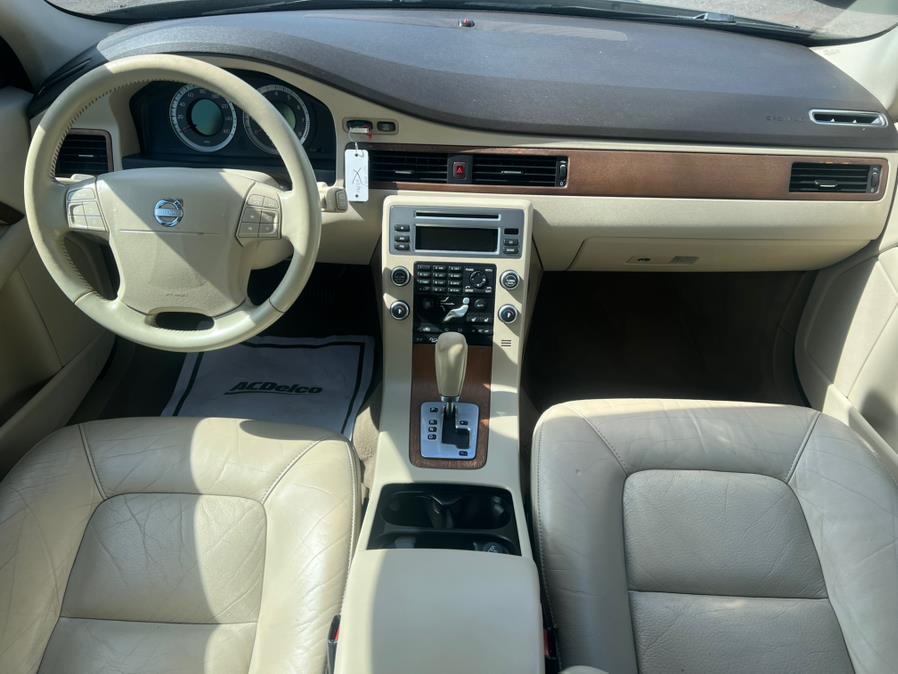 2009 Volvo XC70 3.2 photo
