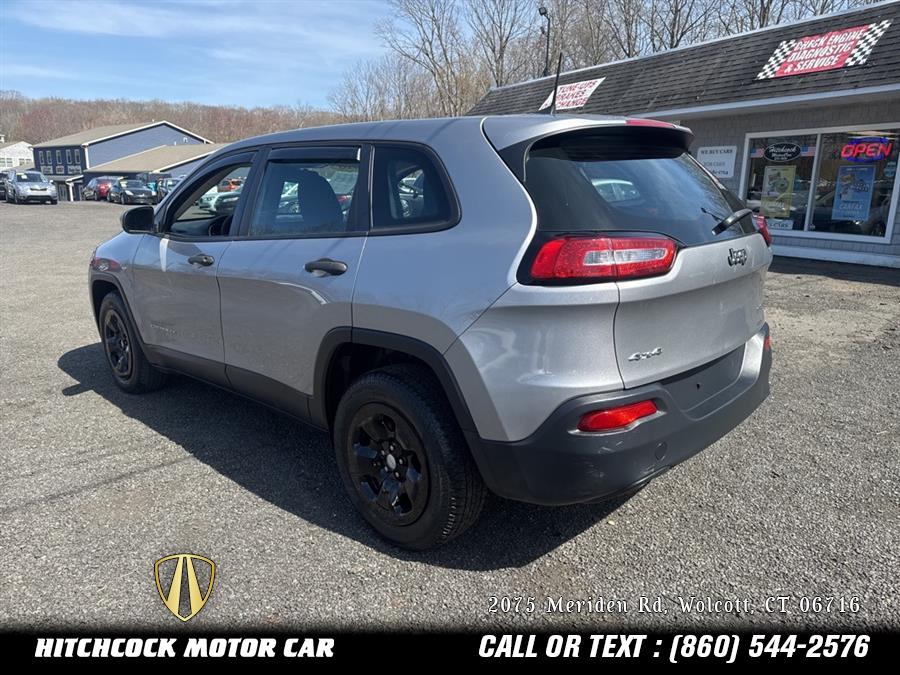 2016 Jeep Cherokee Sport photo