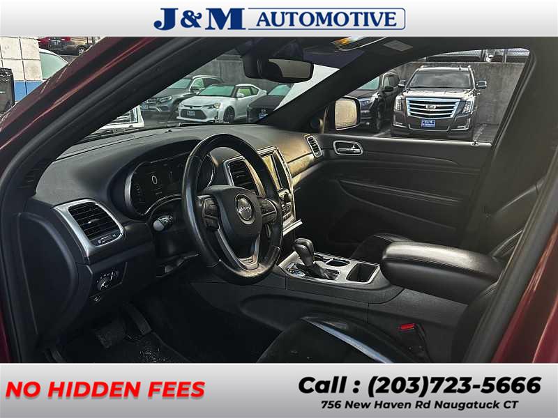 2017 Jeep Grand Cherokee Altitude photo