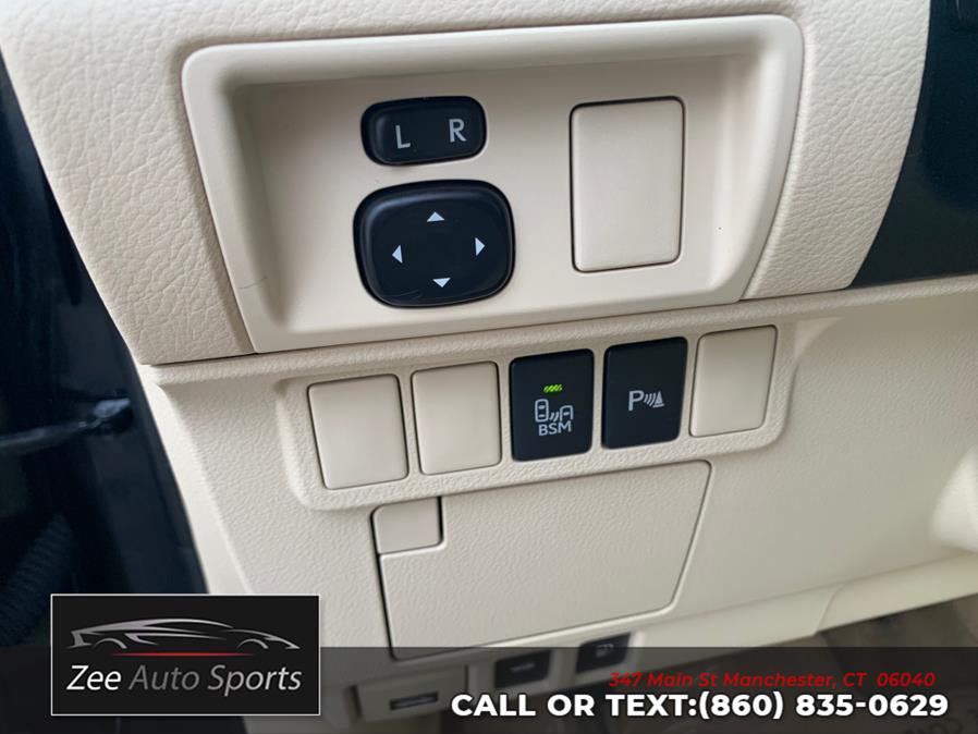 2013 Lexus ES 350 photo