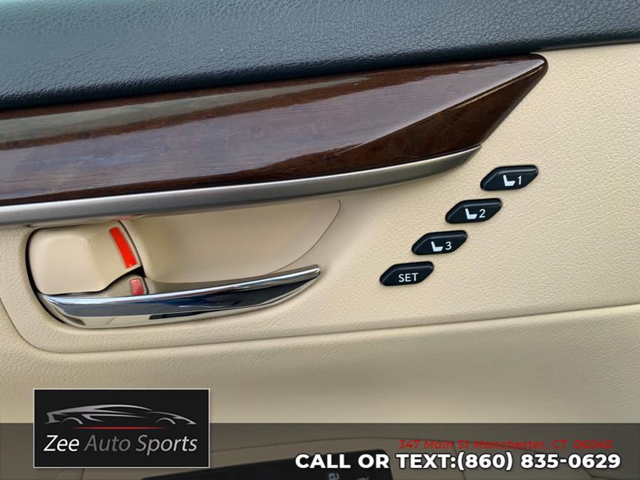 2013 Lexus ES 350 photo