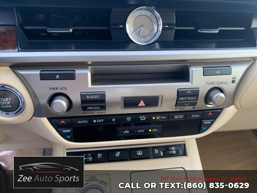 2013 Lexus ES 350 photo