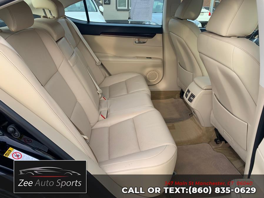 2013 Lexus ES 350 photo