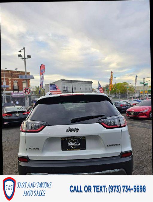 2019 Jeep Cherokee Limited Sport Utility 4D photo