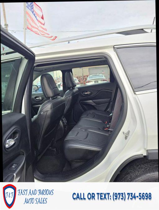 2019 Jeep Cherokee Limited Sport Utility 4D photo