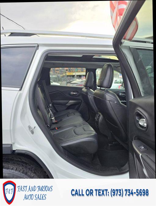 2019 Jeep Cherokee Limited Sport Utility 4D photo