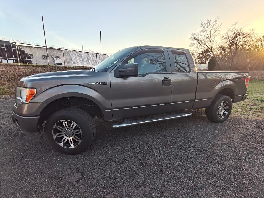 2013 Ford F-150 Lariat photo