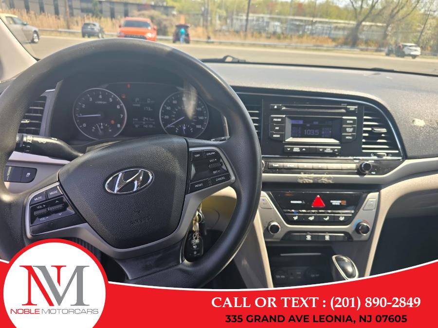 2017 Hyundai Elantra SE 2.0L Auto (Alabama) *Ltd Av photo
