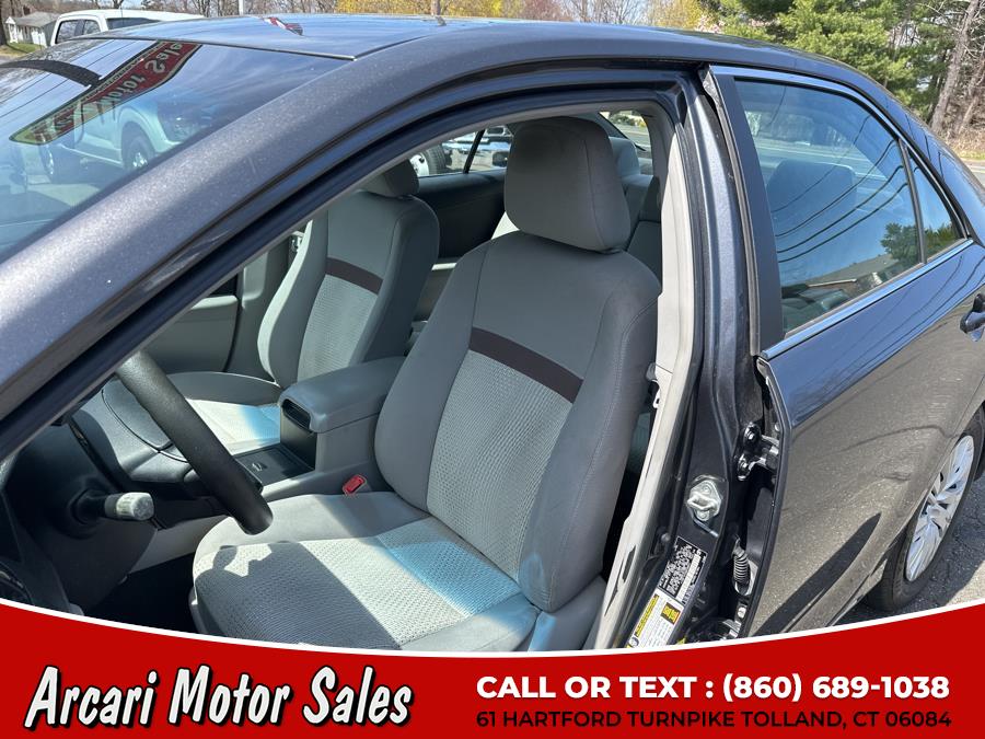 2013 Toyota Camry L photo