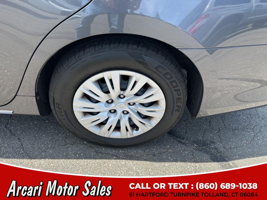2013 Toyota Camry L photo
